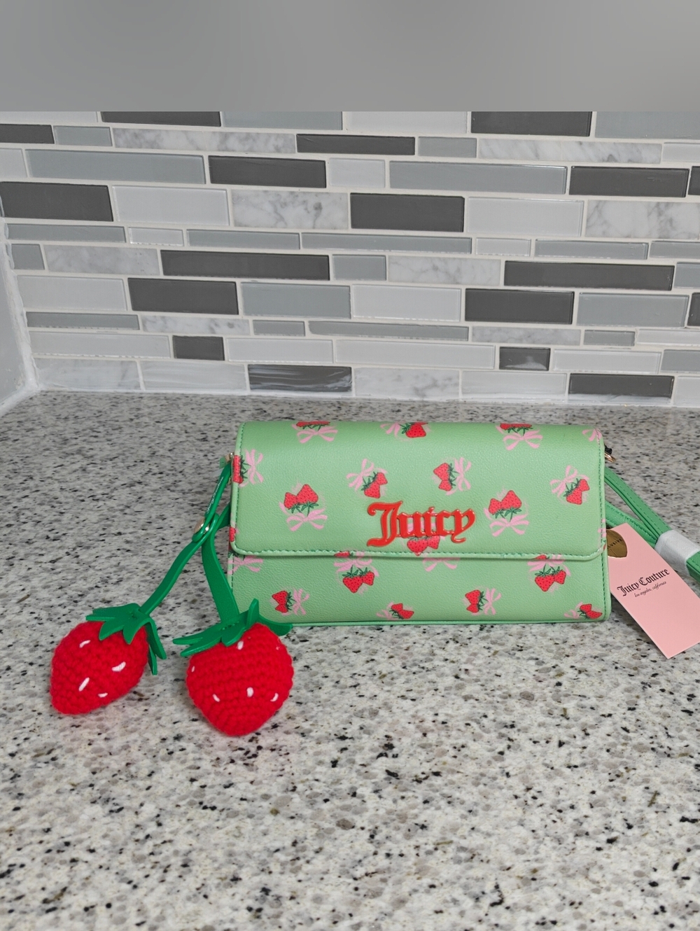 Juicy couture Sweet strawberry crossbody (green)